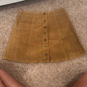 Worn once. Nice thanksgiving outfit idea